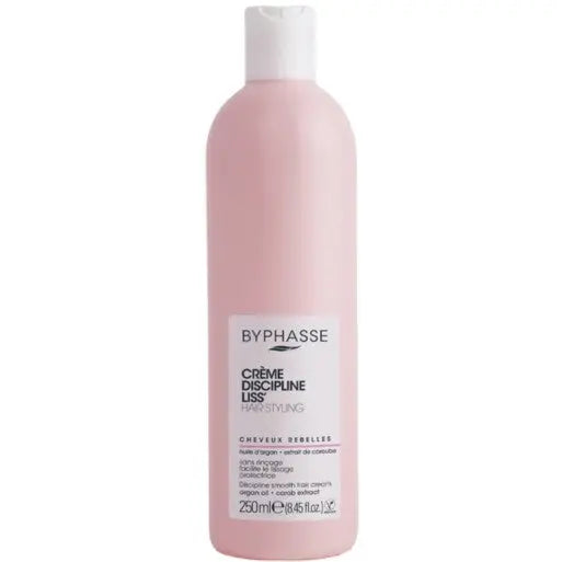 BYPHASSE<br> <b> Crème discipline liss </b><br><h5>Cheveux rebelles-250ml</h5>Origine France </h6> <img style="vertical-align: middle;" src=" https://shorturl.at/bDMR9">