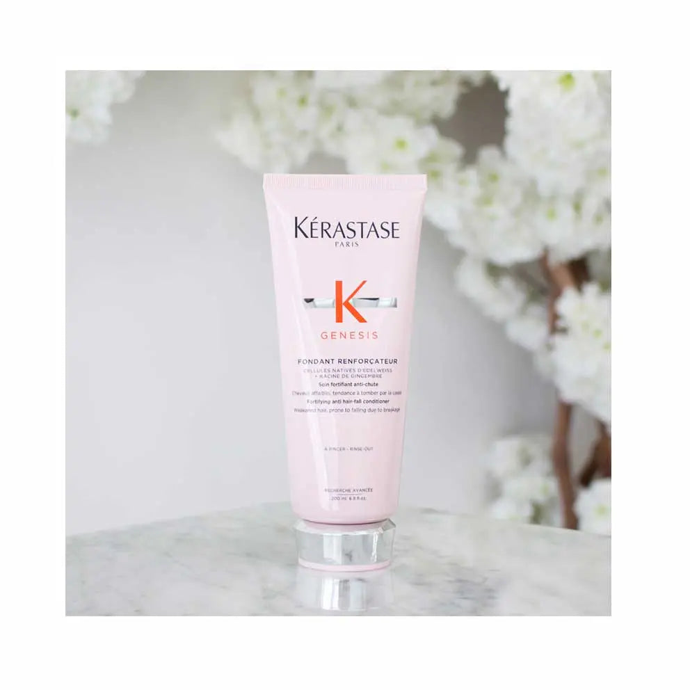 Kérastase <br> <b>GENESIS </b> <br> <h5>Après-shampoing Fondant renforçateur- 200 ml </h5>Origine Europe <img style="vertical-align: middle;" src="https://shorturl.at/stvQ3">