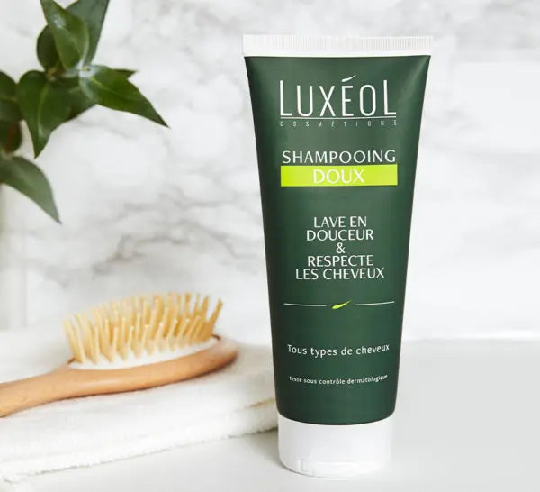 LUXEOL<br> <b> Shampooing Doux</b><br>-cheveux humides-200ml</h5>Origine France <img style="vertical-align: middle;" src=" https://shorturl.at/bDMR9">